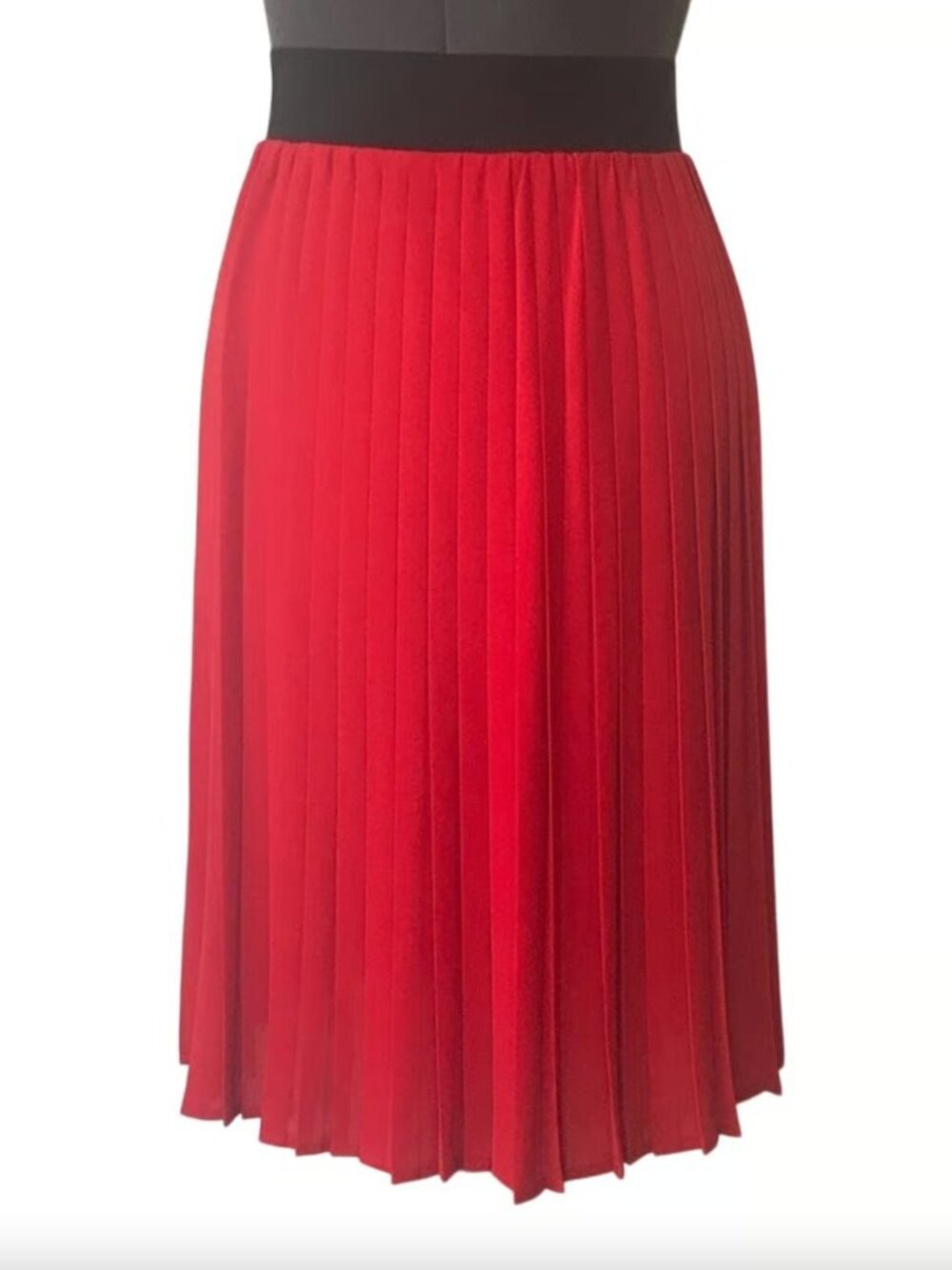 Sugarlips Red Chiffon Accordion Pleated Elastic Waist Skirt • Size XS 🔴